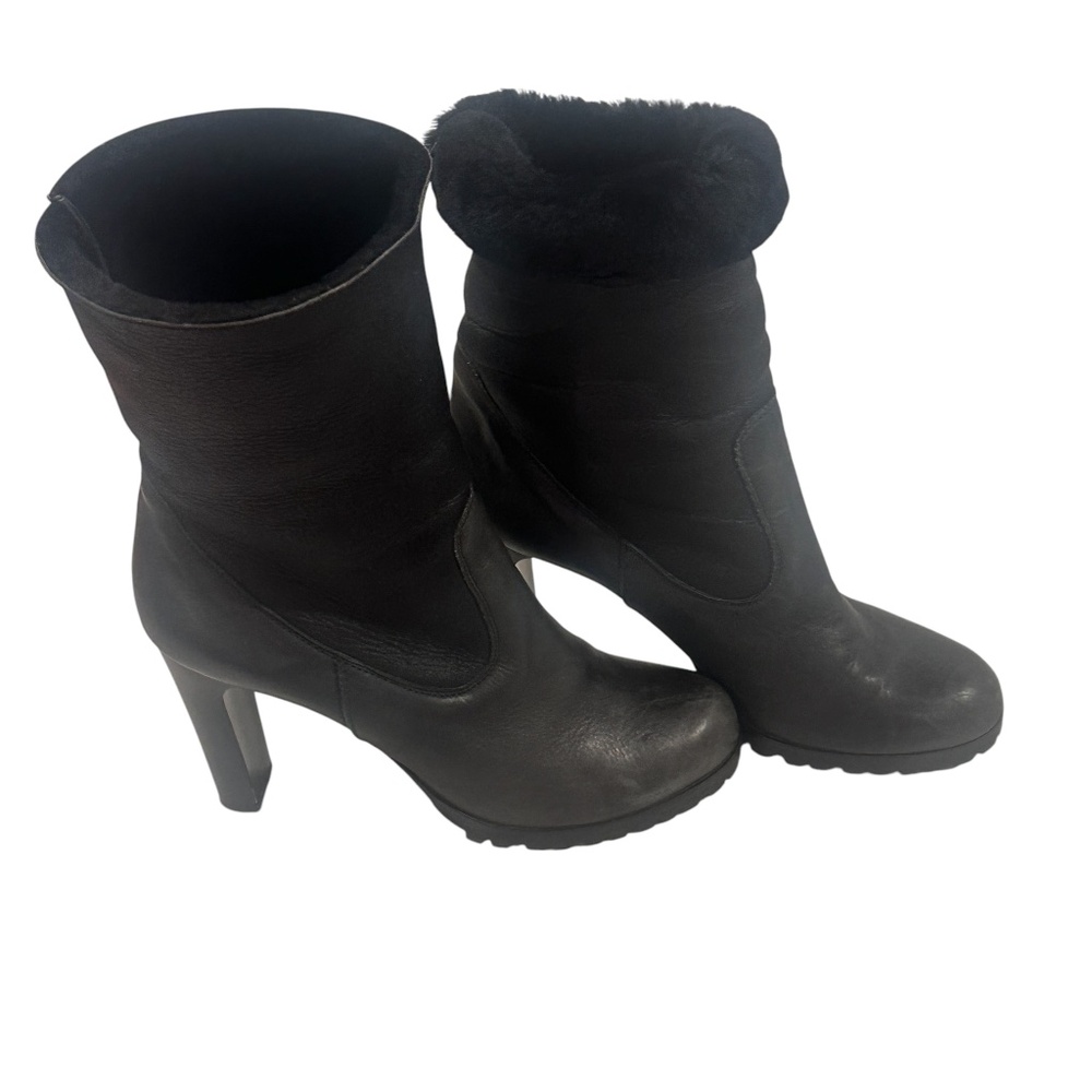 Tapeet by Vicini Genuine Shearling Lug Sole Platform Boots